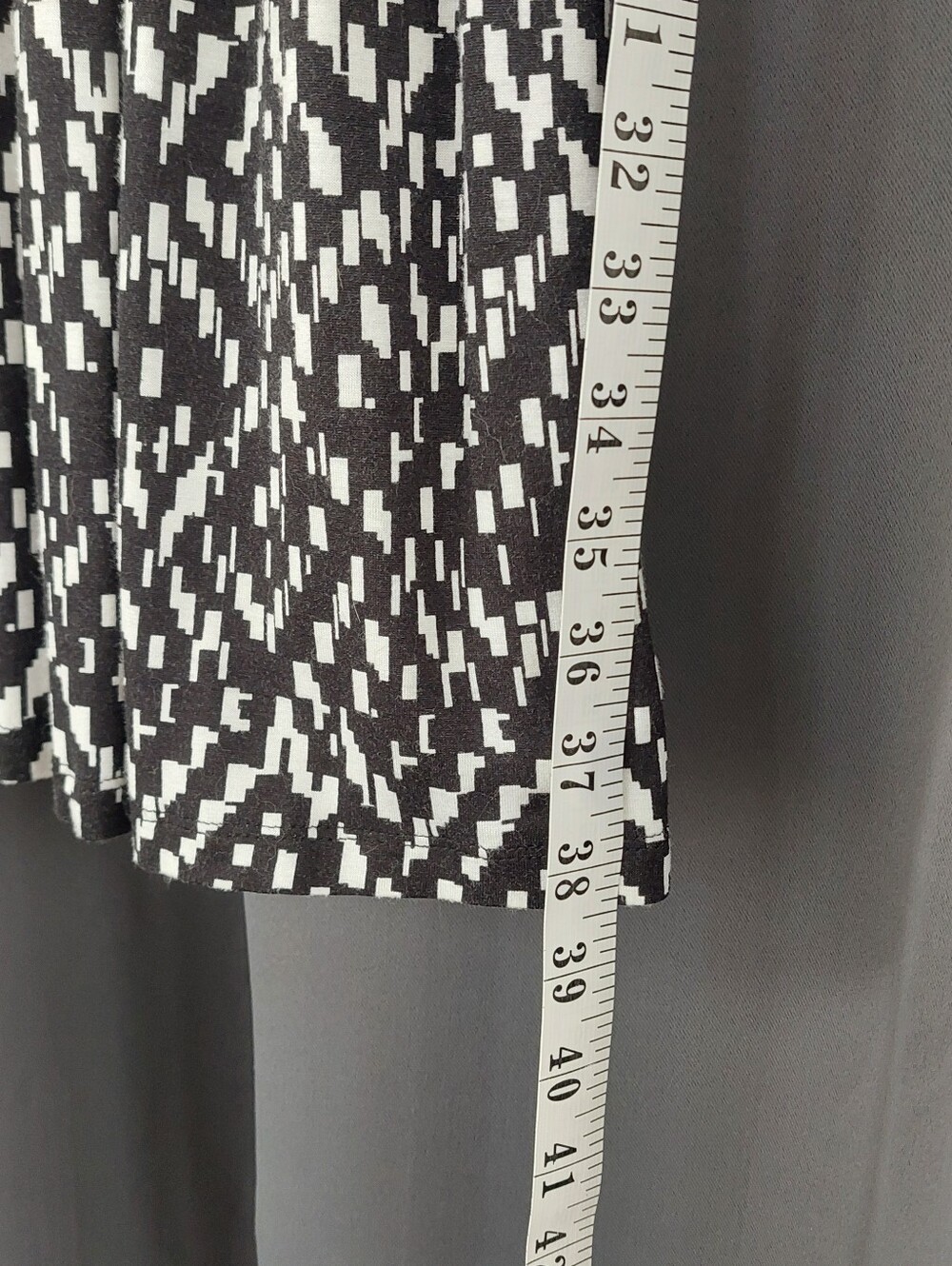Simon Chang Black White Geometric Print Smocked Sundress Large - Picture 5 of 12